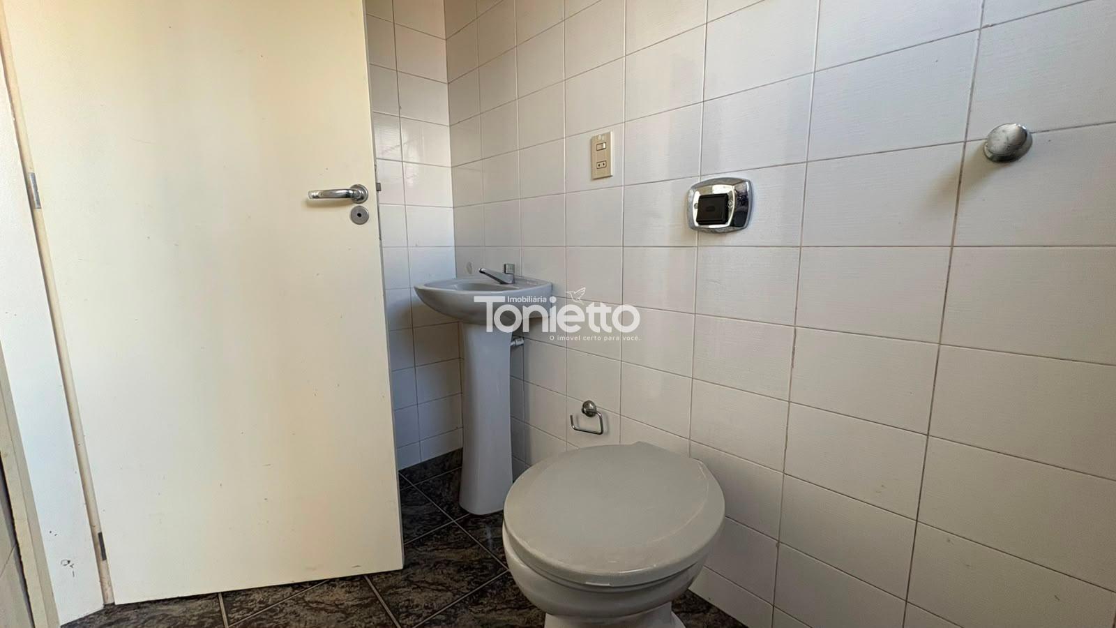 APARTAMENTO SEMI MOBILIADO