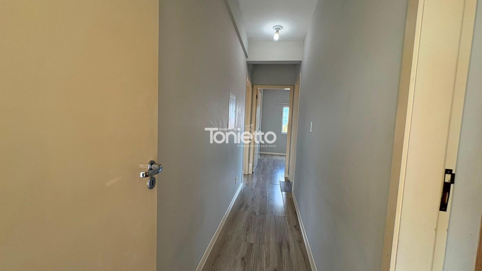 APARTAMENTO SEMI MOBILIADO