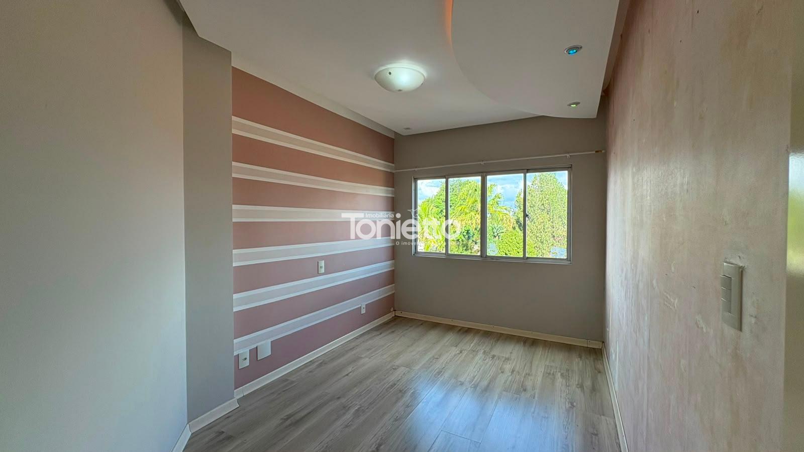 APARTAMENTO SEMI MOBILIADO