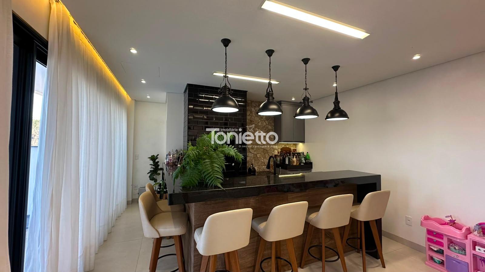 CASA NOVA - BAIRRO DA LUZ - DOIS VIZINHOS - PR