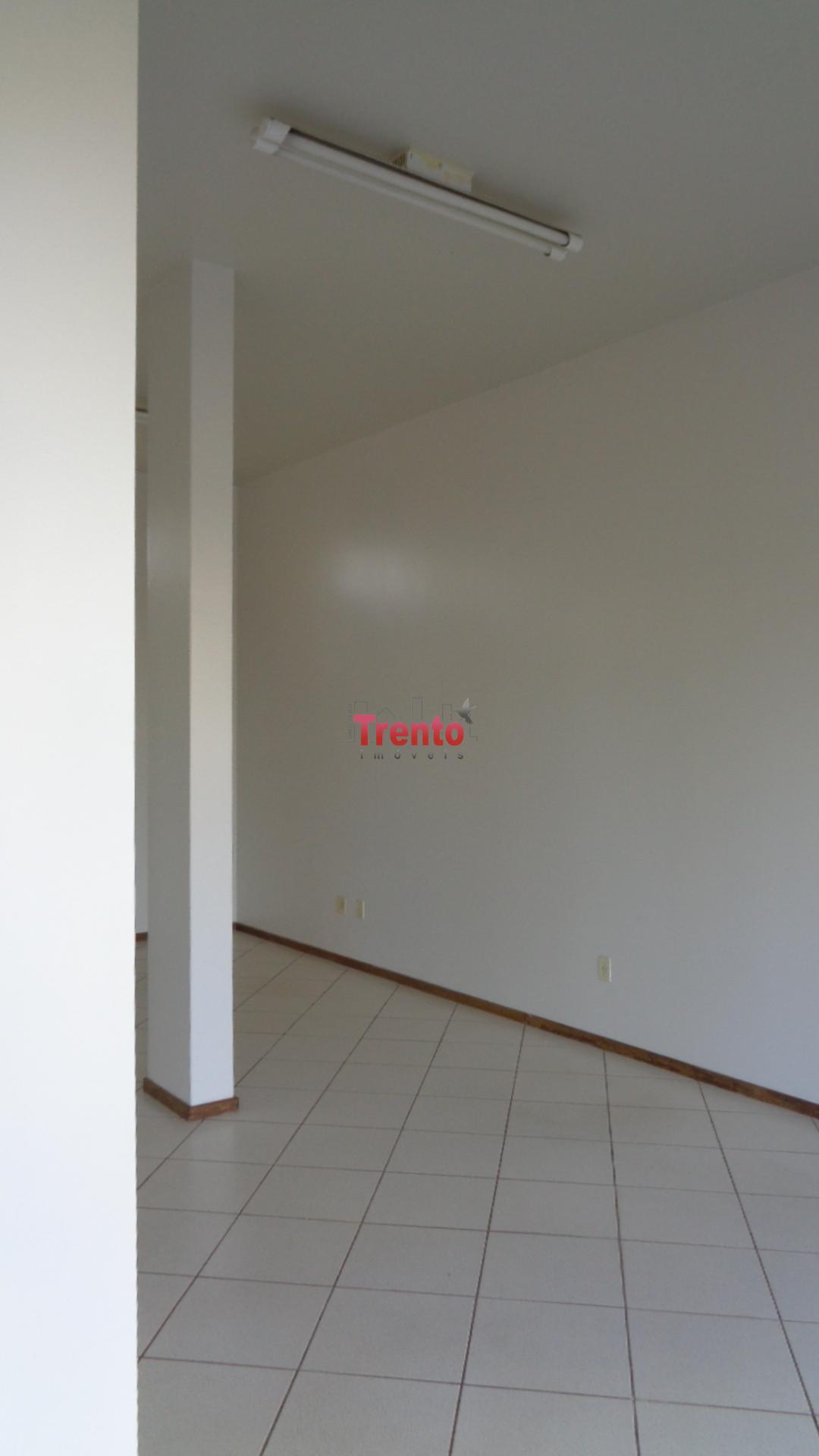 SALA COMERCIAL TÉRREA NO EDIFICIO PIEMONT, NO CENTRO DE PATO B...