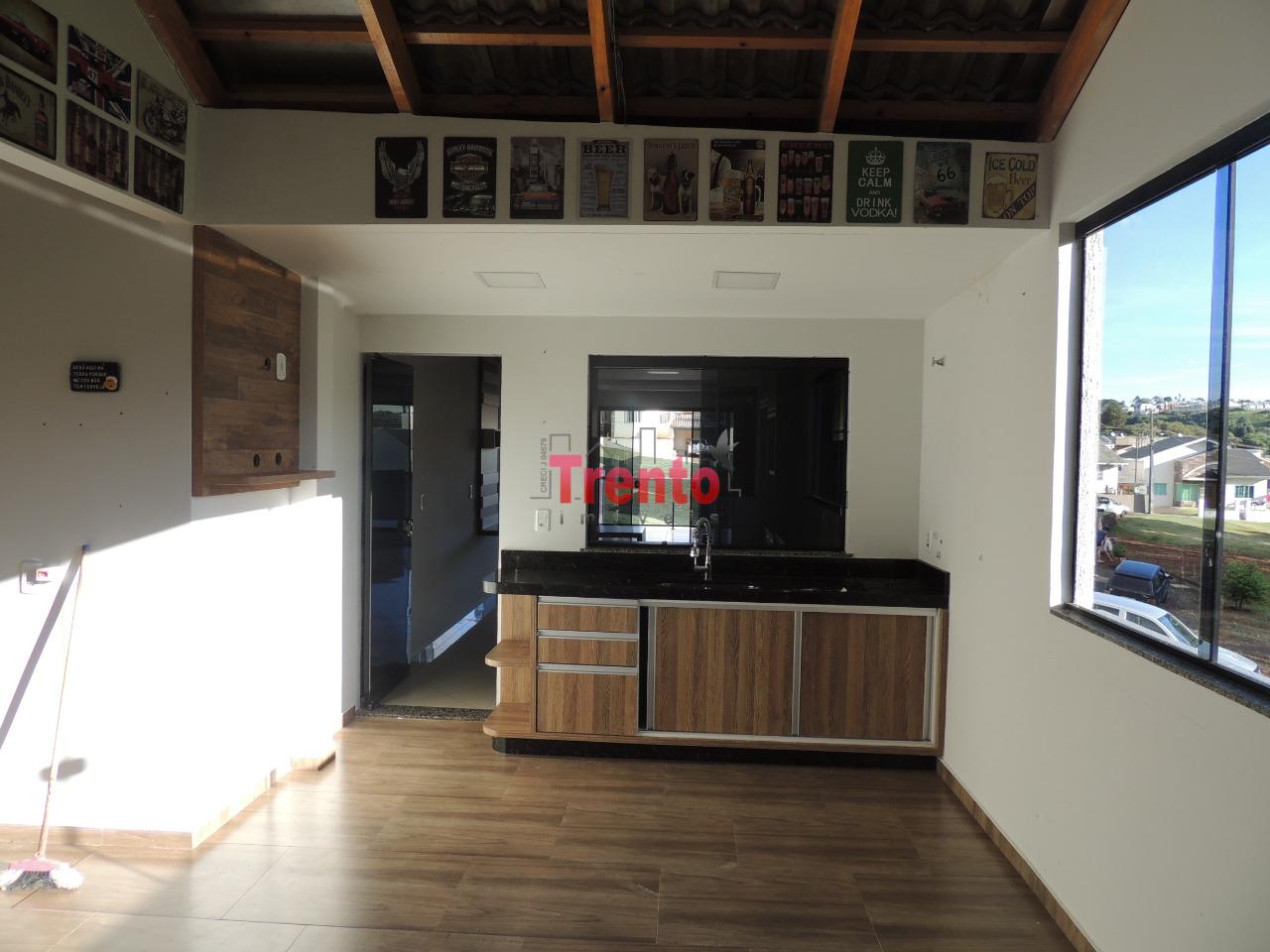 CASA NO CONDOMINIO GILEADE
