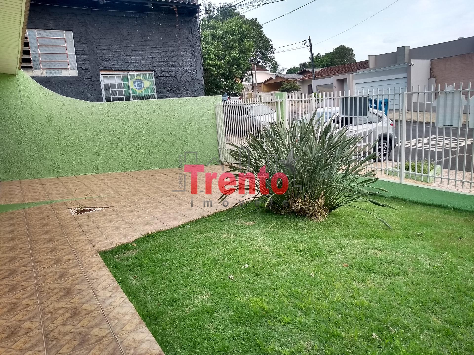 CASAS NO BAIRRO CENTRO  EXCELENTE OPORTUNIDADE DE INVESTIMENTO 