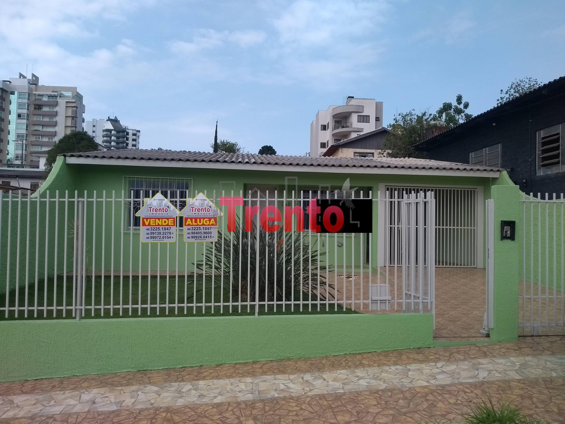 CASAS NO BAIRRO CENTRO  EXCELENTE OPORTUNIDADE DE INVESTIMENTO 