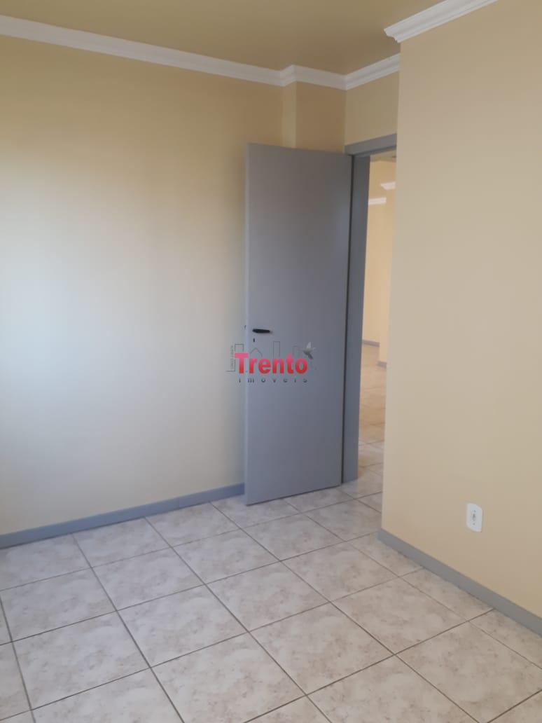 APARTAMENTO ED. PADOAN FILHO, LOCALIZADO NA RUA JACIRET, N 465, CENTRO