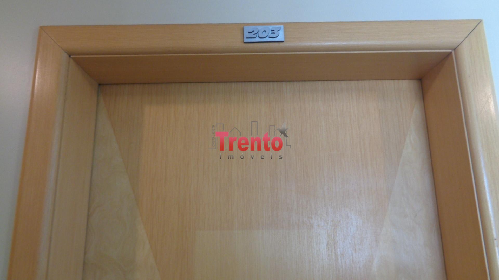 SALA COMERCIAL N.º 203, DO CENTRO EMPRESARIAL MONTECARLO