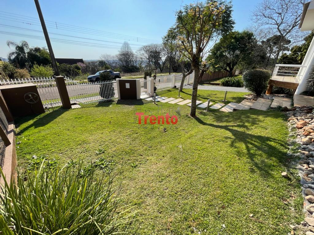 CASA SEMIMOBILIADA DE ALTO PADRÃO -  BAIRRO VILA ISABEL