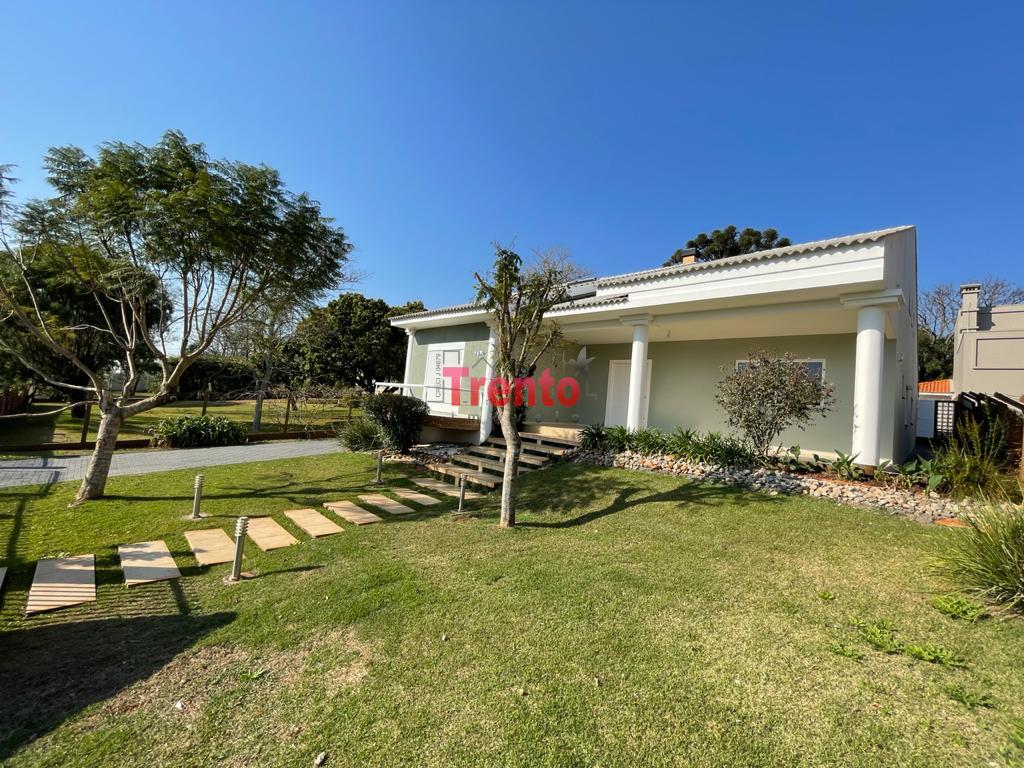 CASA SEMIMOBILIADA DE ALTO PADRÃO -  BAIRRO VILA ISABEL