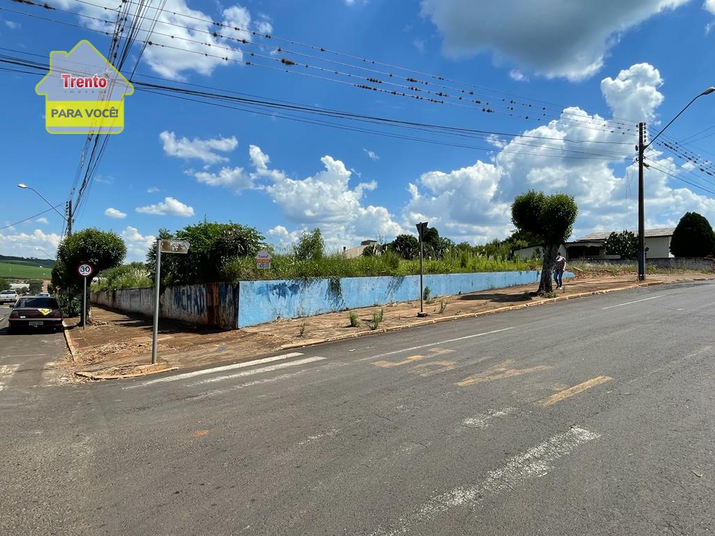 LOTEAMENTO À VENDA NO CENTRO DA CIDADE DE MARIÓPOLIS - PR