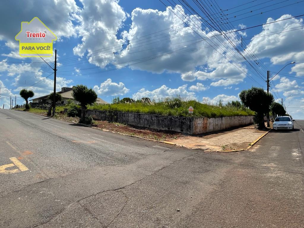 LOTEAMENTO À VENDA NO CENTRO DA CIDADE DE MARIÓPOLIS - PR
