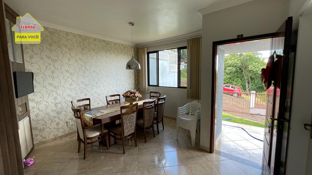 CASA A VENDA NO BAIRRO AMADORI - PATO BRANCO PR.