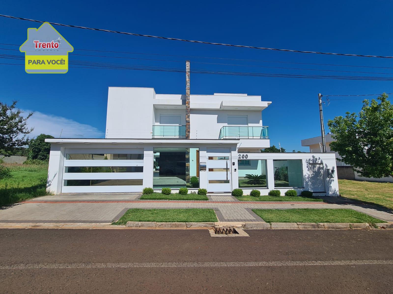 CASA DE ALTO PADRÃO SEMIMOBILIADA À VENDA, BAIRRO INDUSTRIAL I...