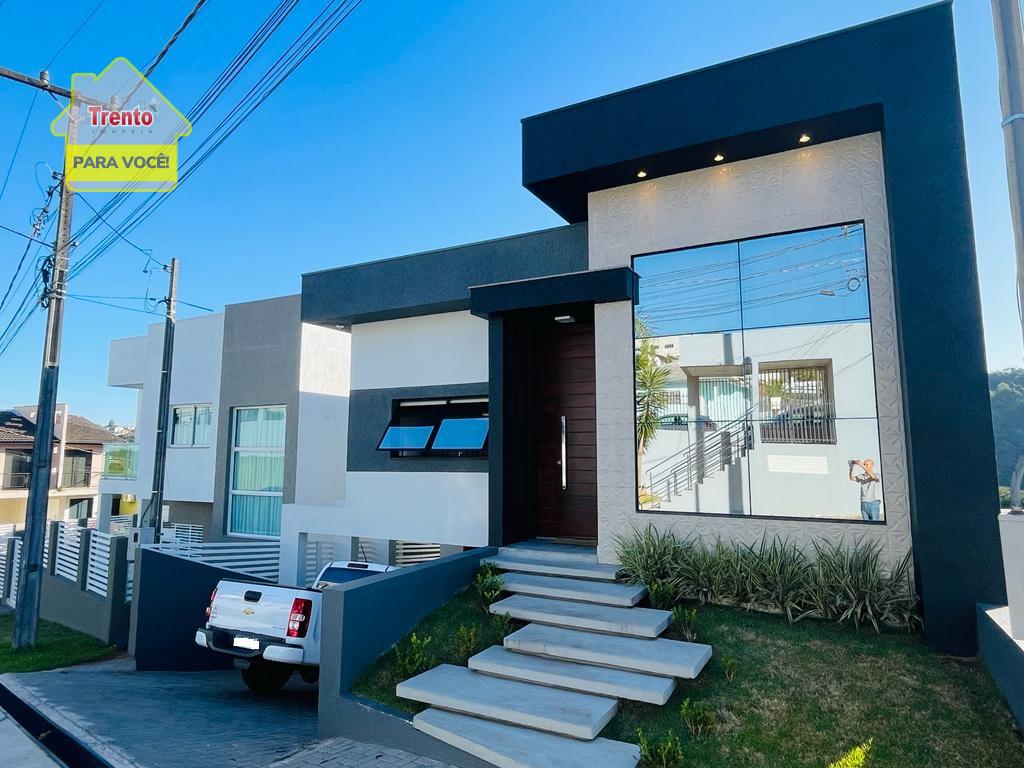 CASA DE ALTO PADRÃO SEMIMOBILIADA  EM CONDOMÍNIO - PATO BRANCO...