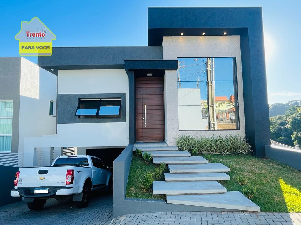 CASA DE ALTO PADRÃO SEMIMOBILIADA  EM CONDOMÍNIO - PATO BRANCO...