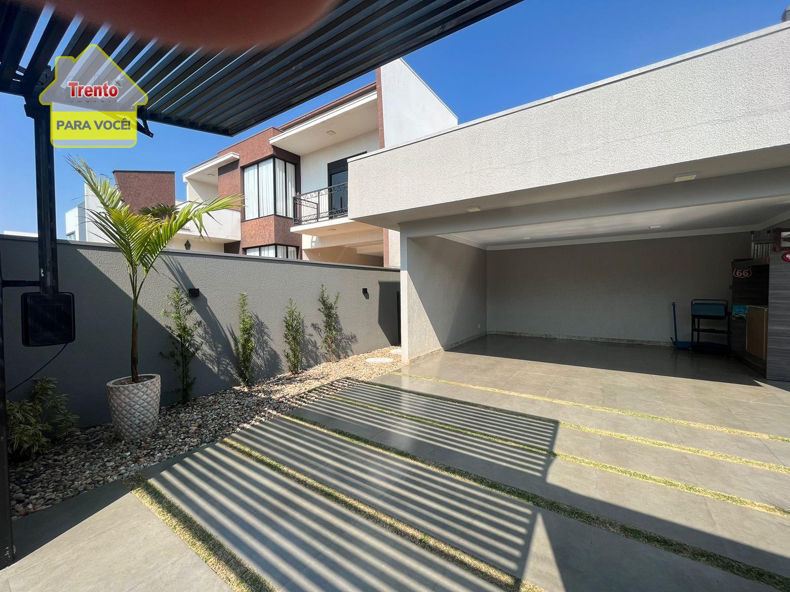 CASA DE ALTO PADRÃO SEMIMOBILIADO À VENDA, BAIRRO INDUSTRIAL II
