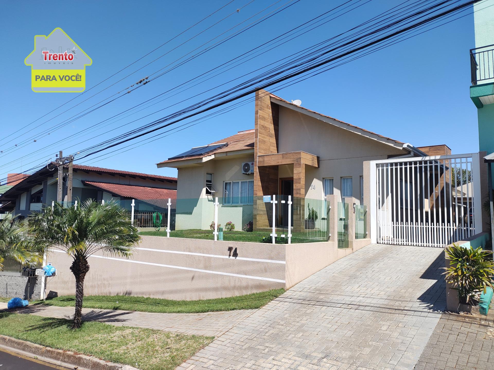 CASA SEMIMOBILIADA À VENDA NO BAIRRO MENINO DEUS - PATO BRANCO...