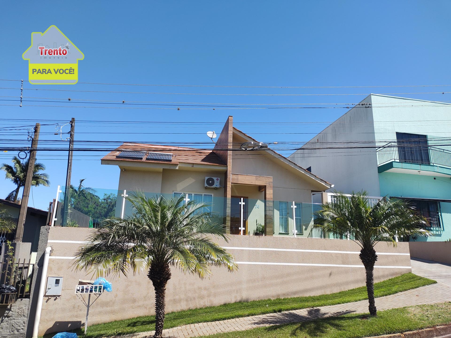 CASA SEMIMOBILIADA À VENDA NO BAIRRO MENINO DEUS - PATO BRANCO...