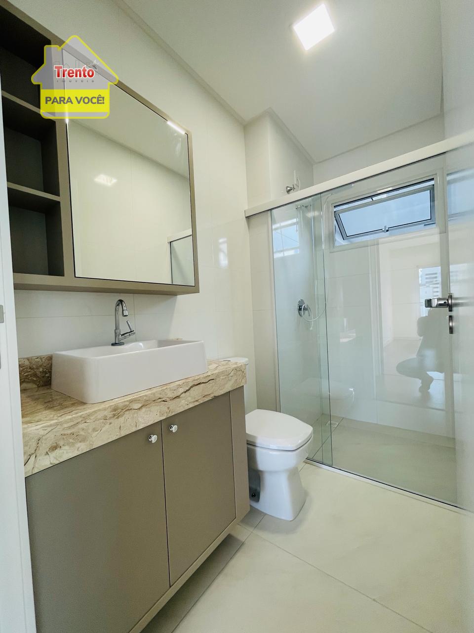 APARTAMENTO PARA LOCAÇÃO - EDIFICIO RESERVA SYRAH, SEMI-MOBILIADO,