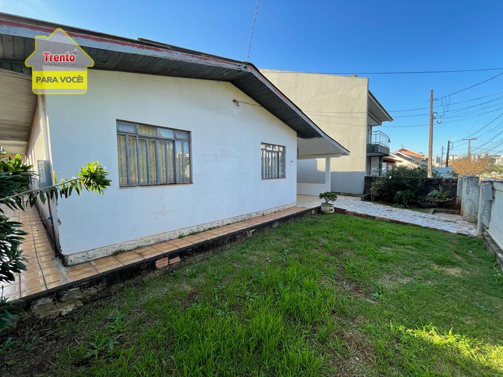 CASA TÉRREA À VENDA, BAIRRO MENINO DEUS, PATO BRANCO - PR  PRÓ...