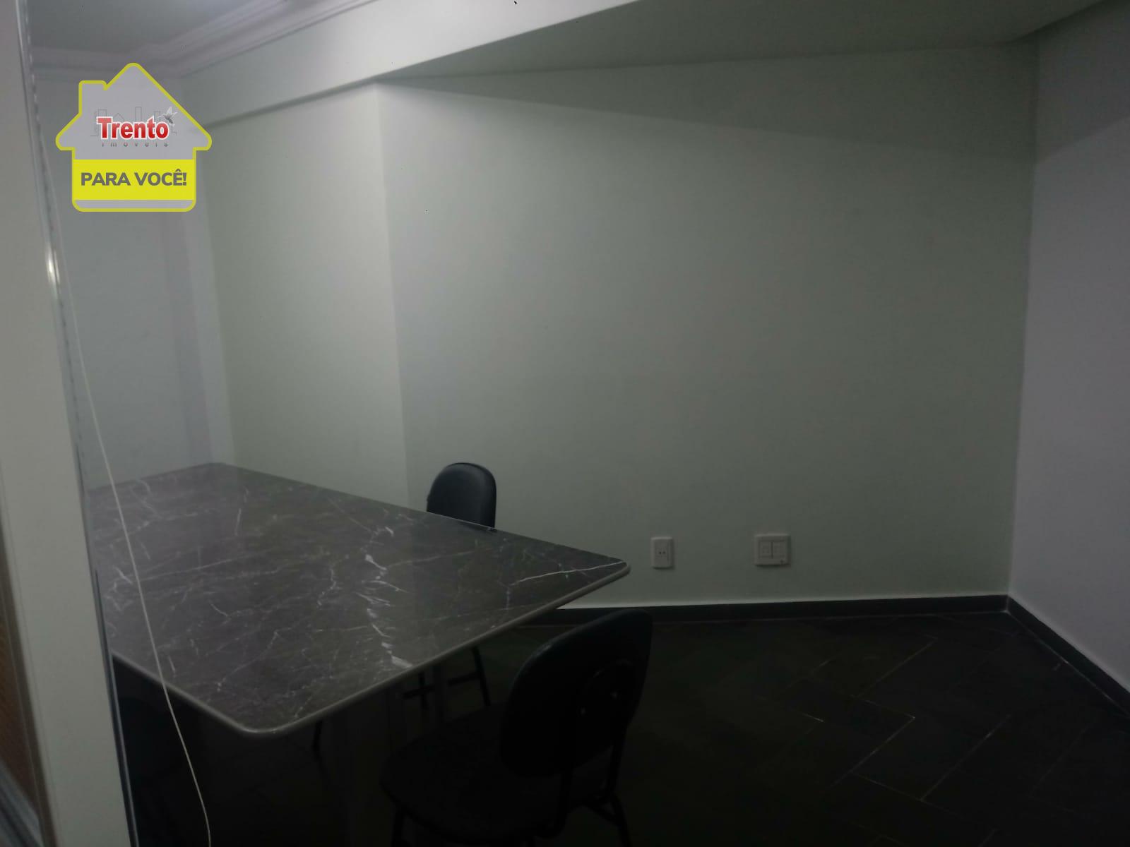 SALA COMERCIAL SEMIMOBILIADA DO EDIFICIO COMERCIAL ITLIA.
