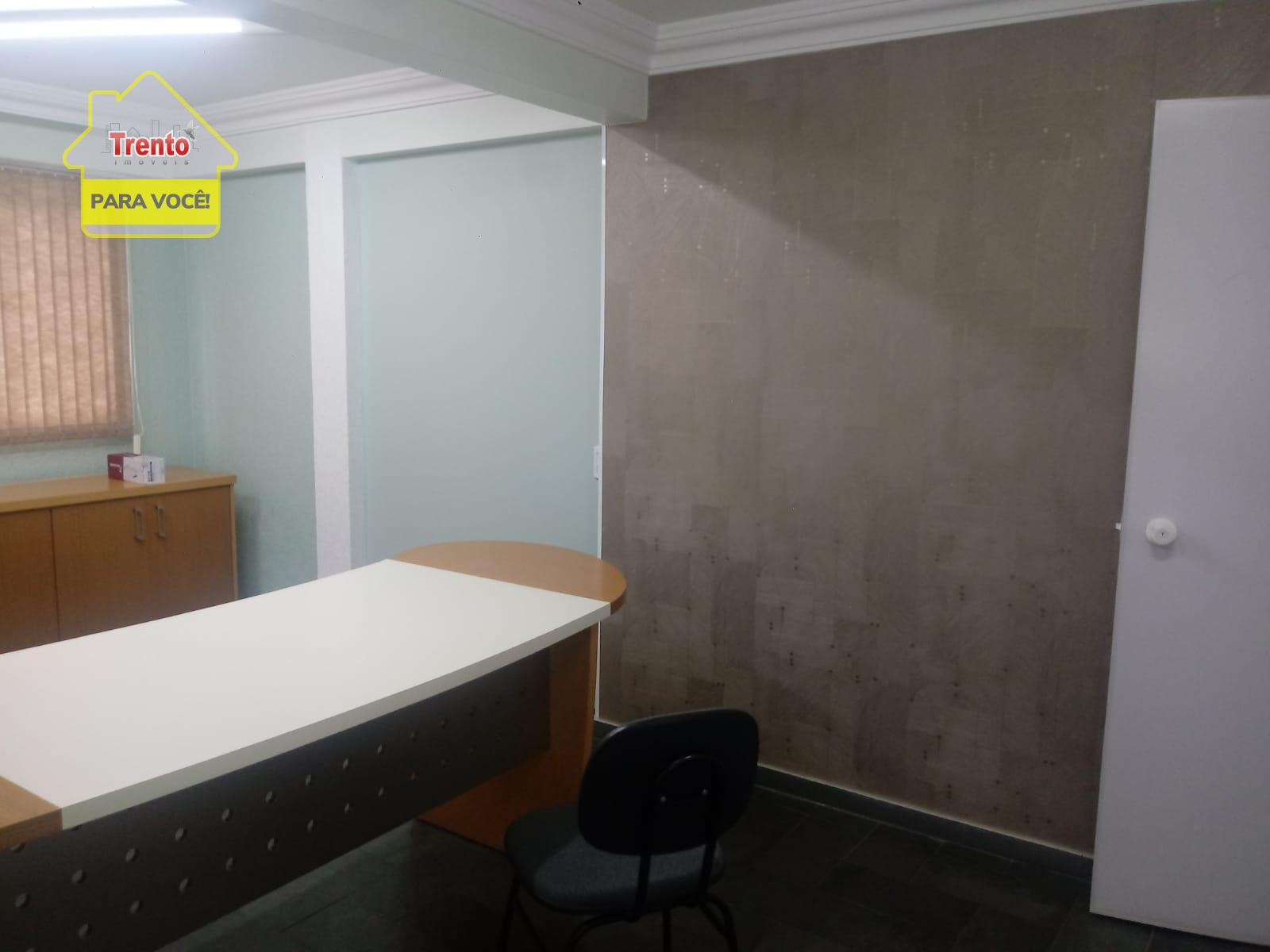 SALA COMERCIAL SEMIMOBILIADA DO EDIFICIO COMERCIAL ITLIA.