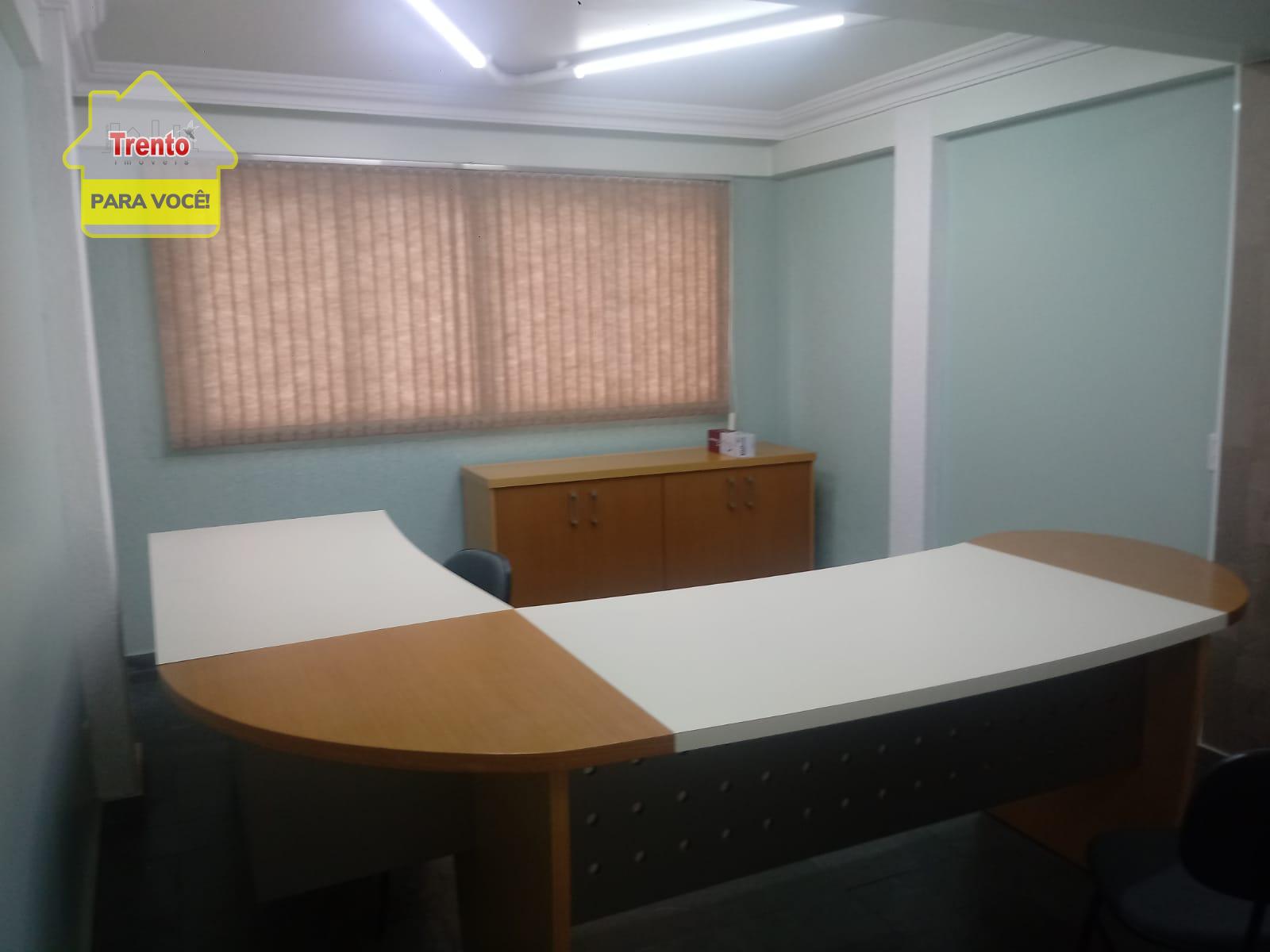 SALA COMERCIAL SEMIMOBILIADA DO EDIFICIO COMERCIAL ITLIA.