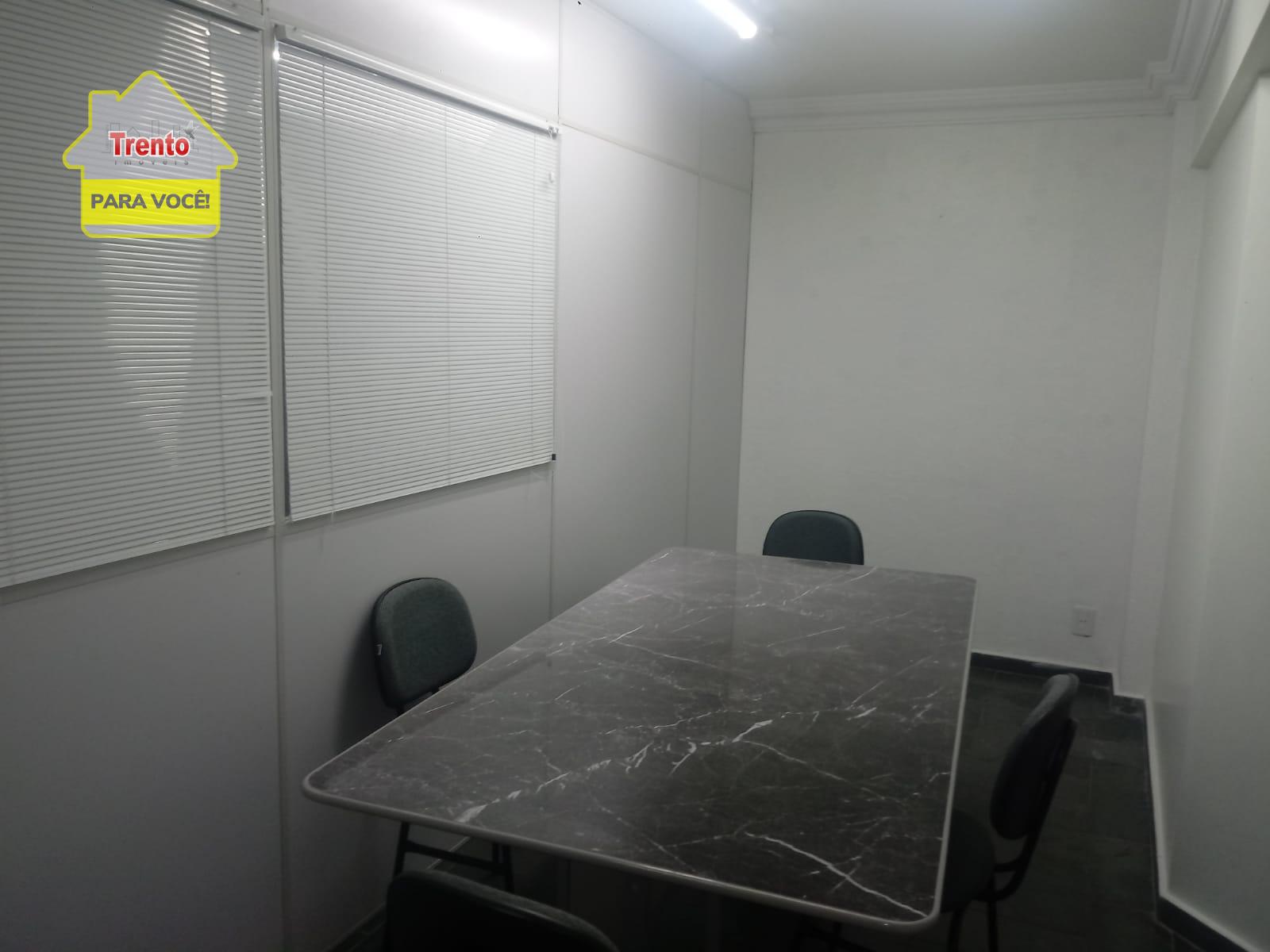 SALA COMERCIAL SEMIMOBILIADA DO EDIFICIO COMERCIAL ITLIA.