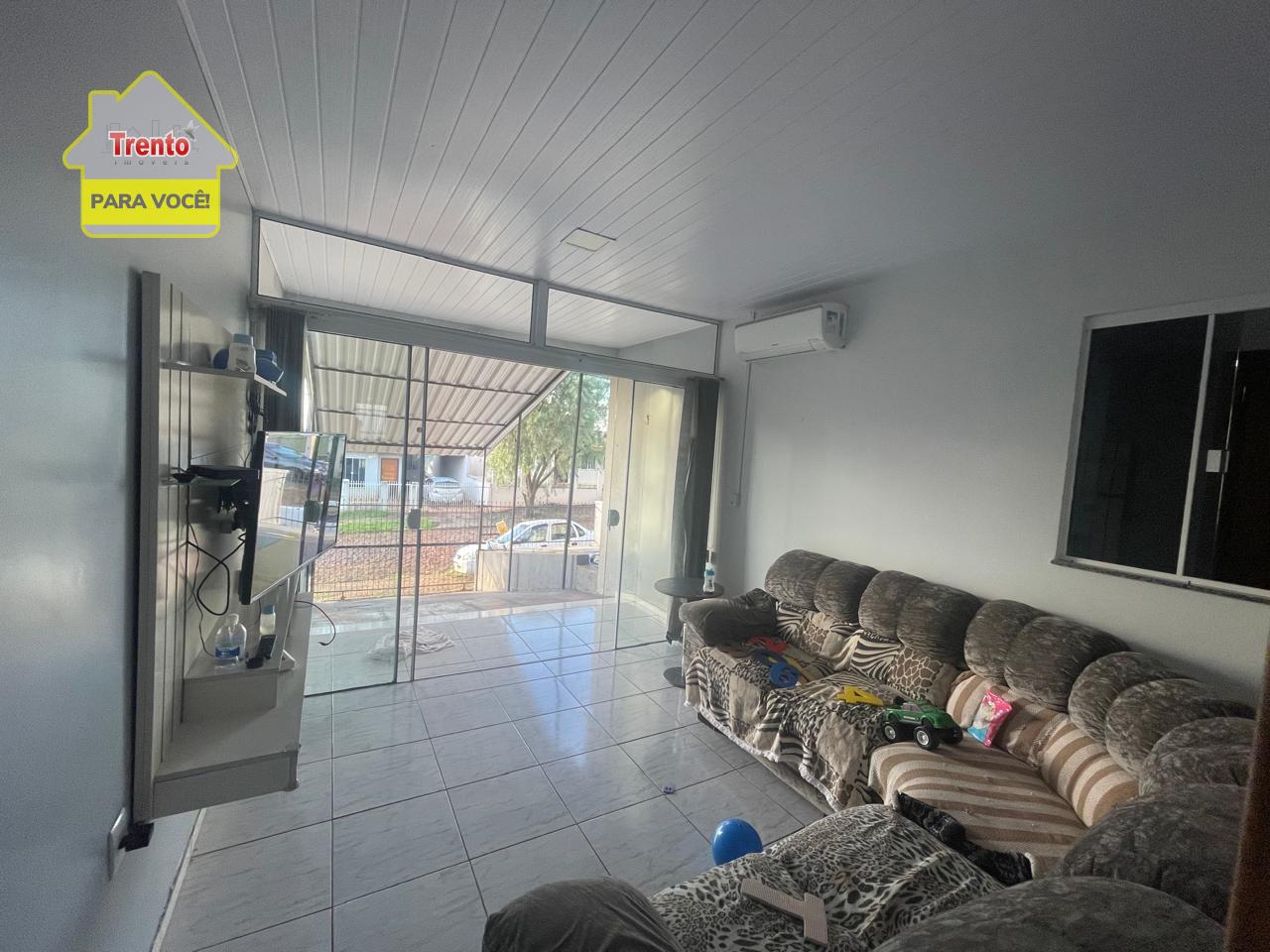 CASA À VENDA NO BAIRRO PLANALTO II - EM PATO BRANCO PR.