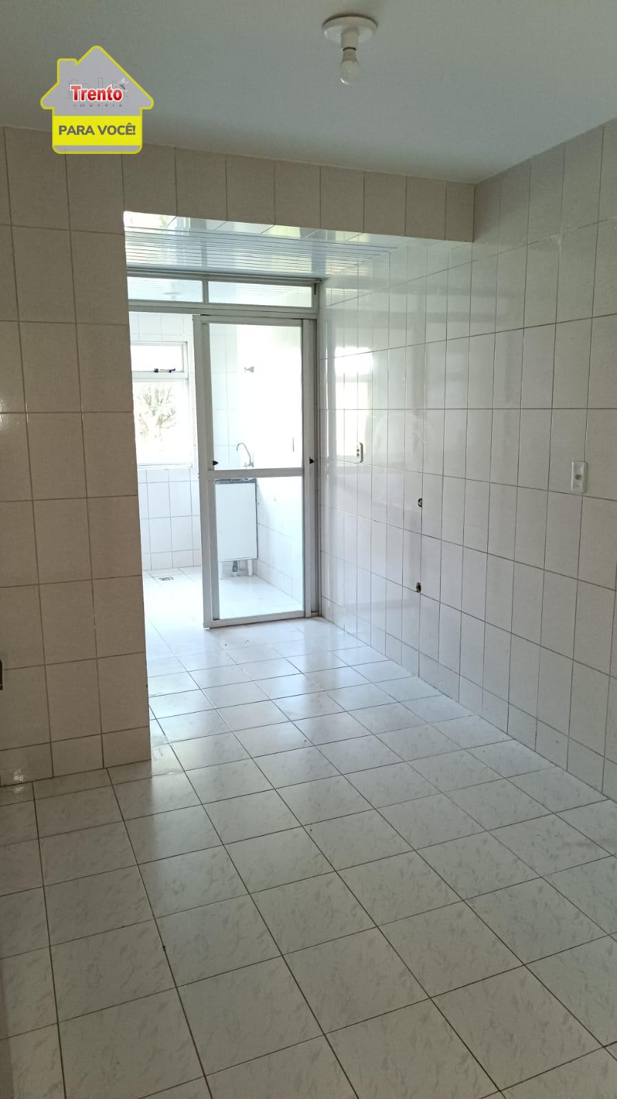 APARTAMENTO PARA LOCAÇÃO NO ED. SAN REMO, LOCALIZADO NO CENTRO...