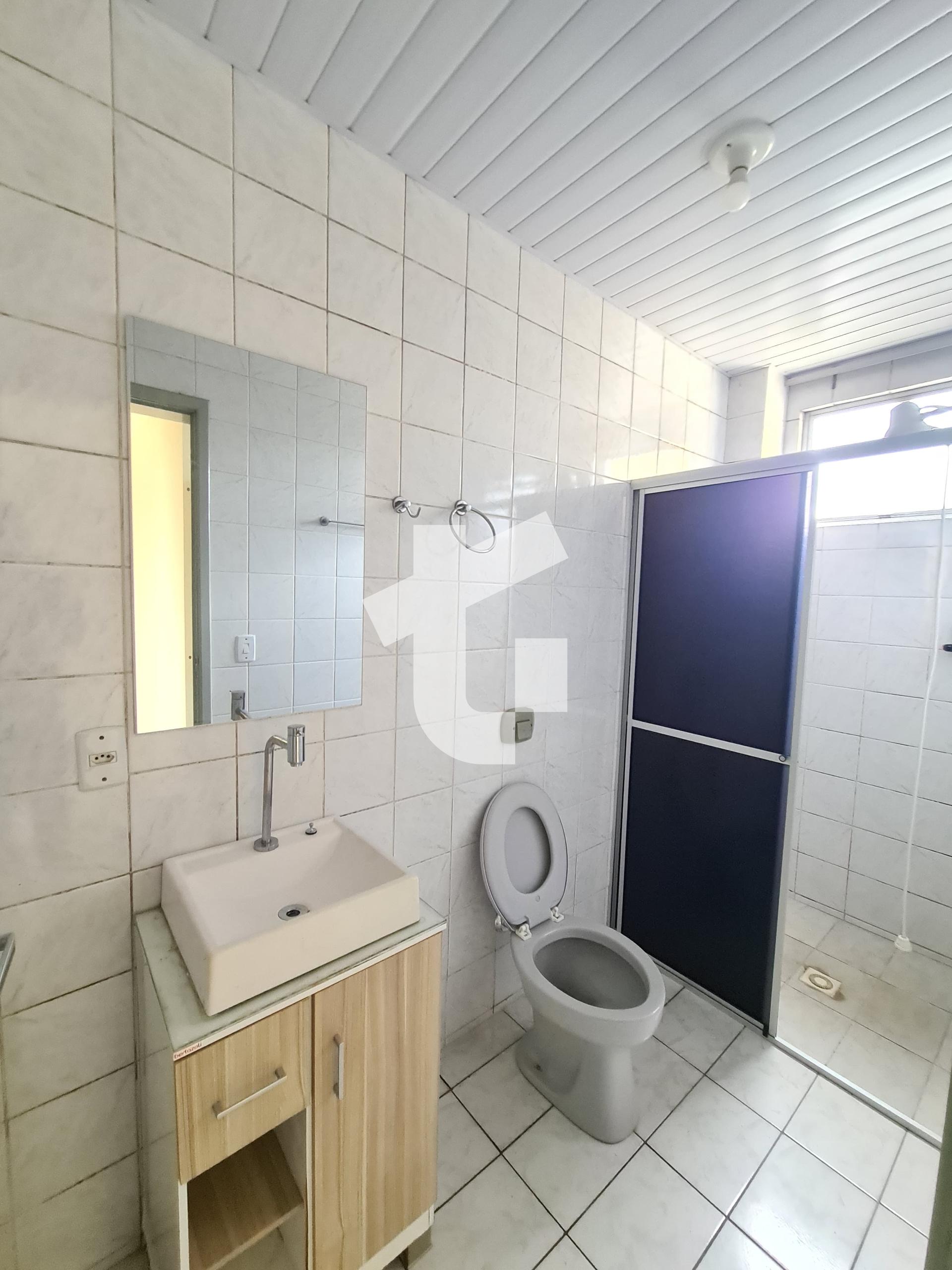 QUITINETE NO CONDOMINIO VILA NOVA, RUA ITAPU, N 605 - LA SALLE