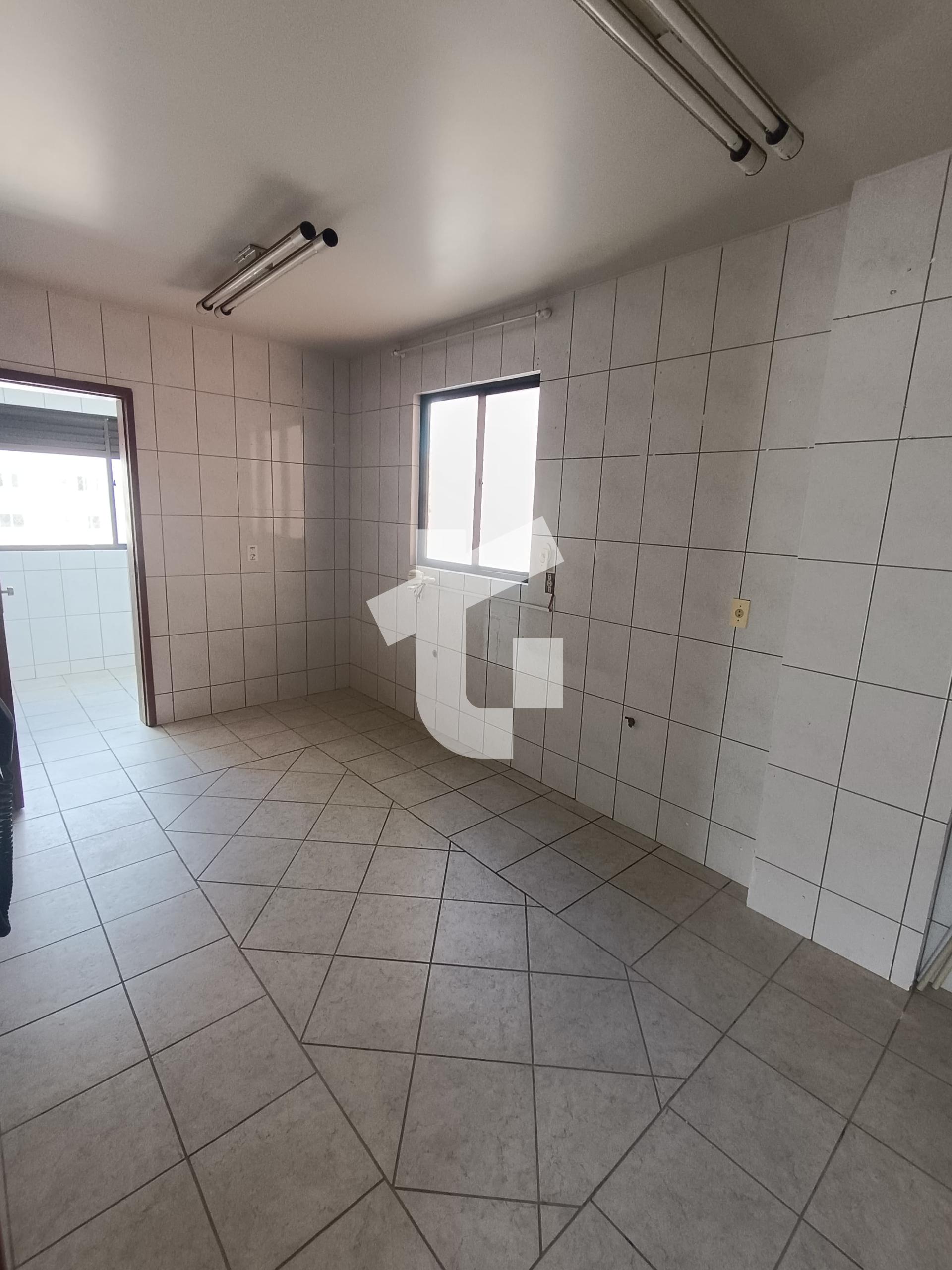 APARTAMENTO VENDA NO ED. JATOB, CENTRO - PATO BRANCO PR.