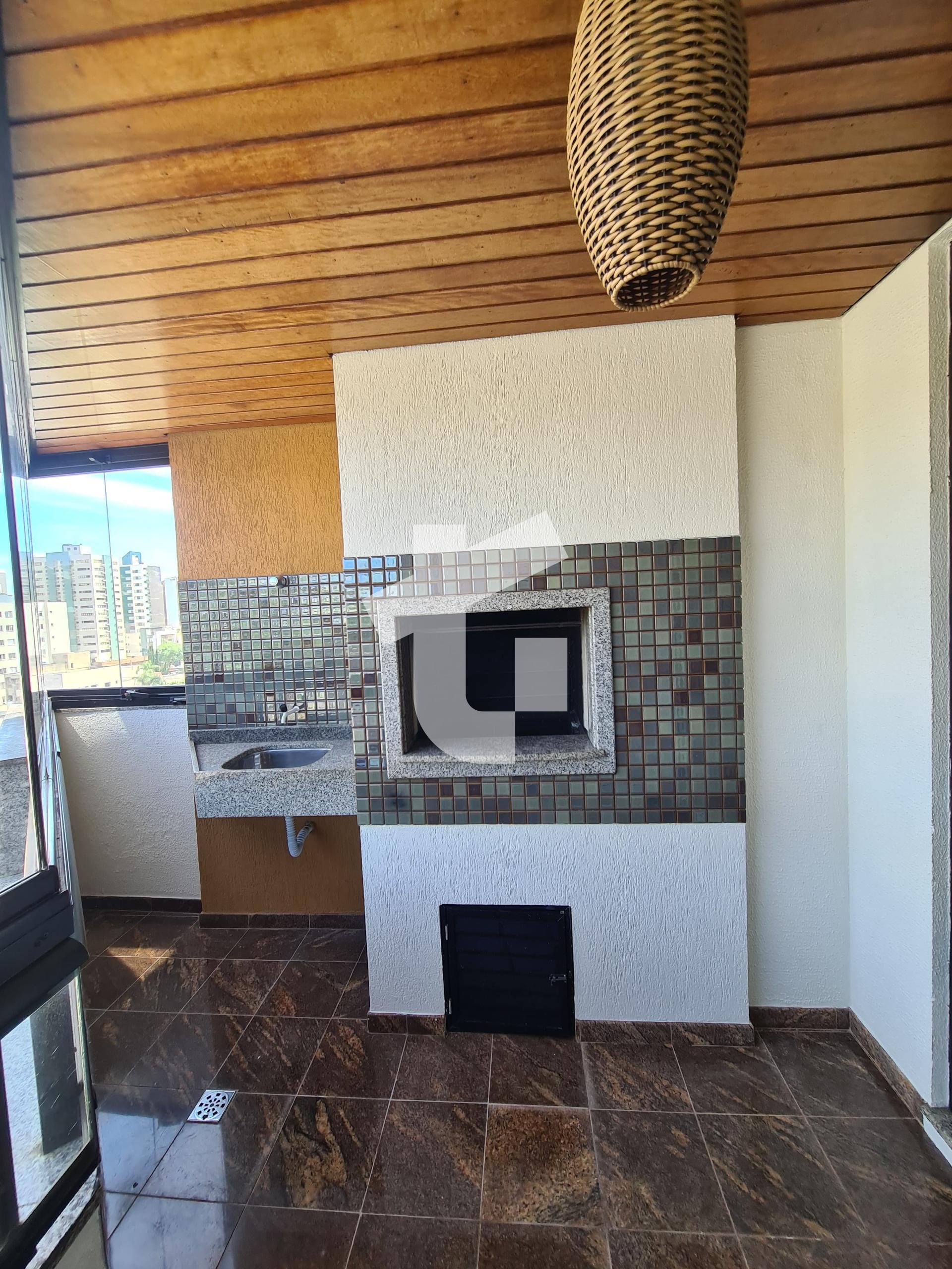 APARTAMENTO SEMIMOBILIADO PARA LOCAO NO ED. SAN MARINO II, PATO BRANCO - PR