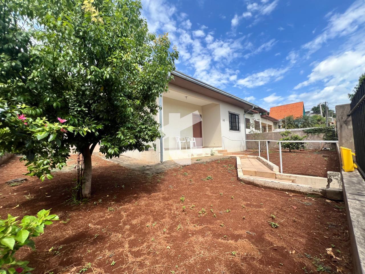 CASA SEMIMOBILIADA À VENDA, SÃO VICENTE, PATO BRANCO - PR