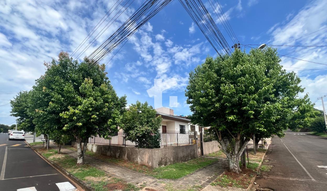 CASA SEMIMOBILIADA À VENDA, SÃO VICENTE, PATO BRANCO - PR
