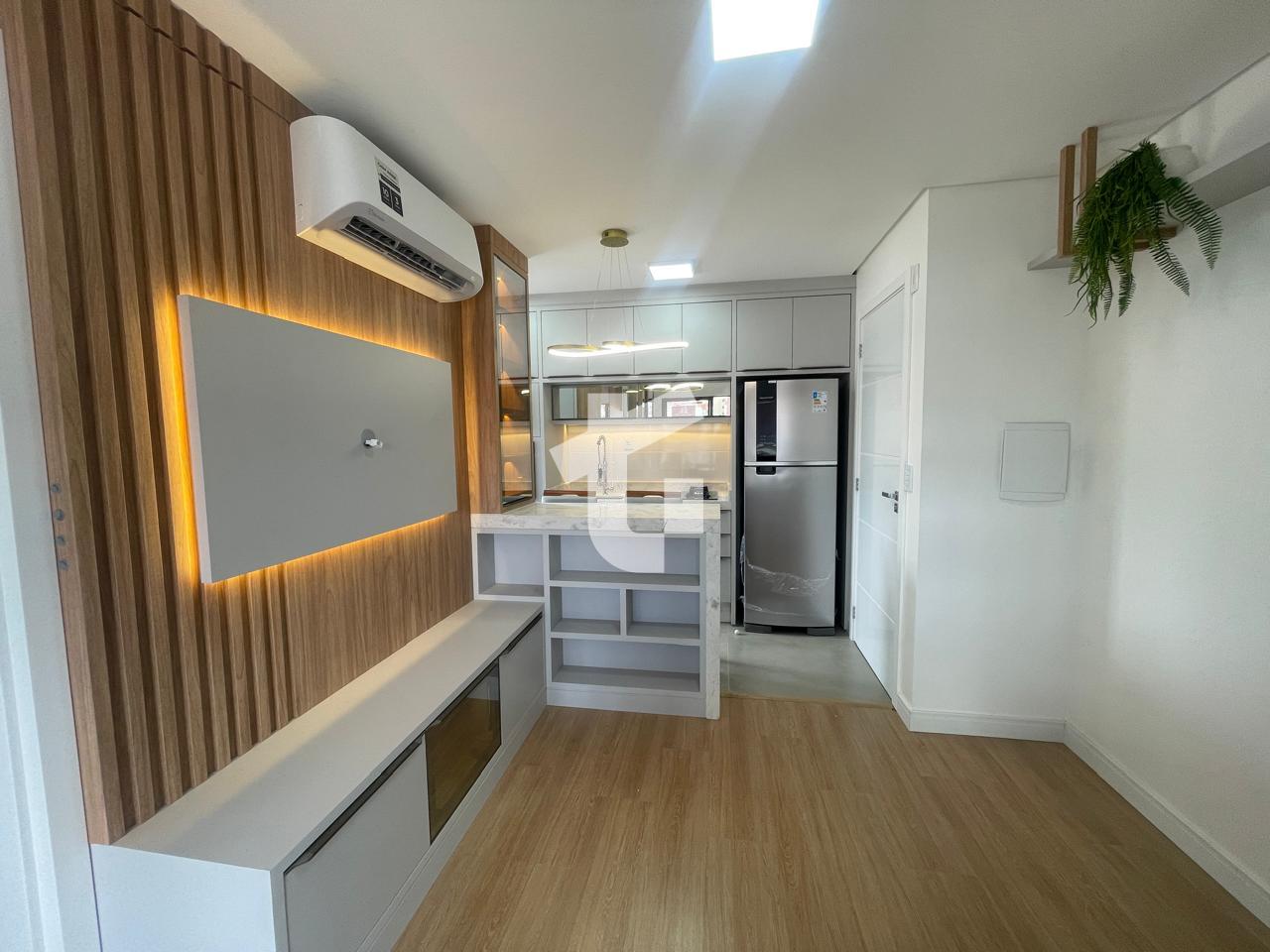 APARTAMENTO LOFT MOBILIADO PARA LOCAO NO ED. ATHOS - CENTRO PATO BRANCO PR.