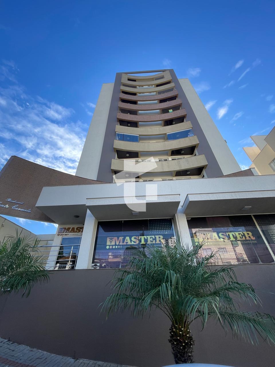 APARTAMENTO À VENDA NO CENTRO - EDIFICIO MONTE CARMELO, COM 02...