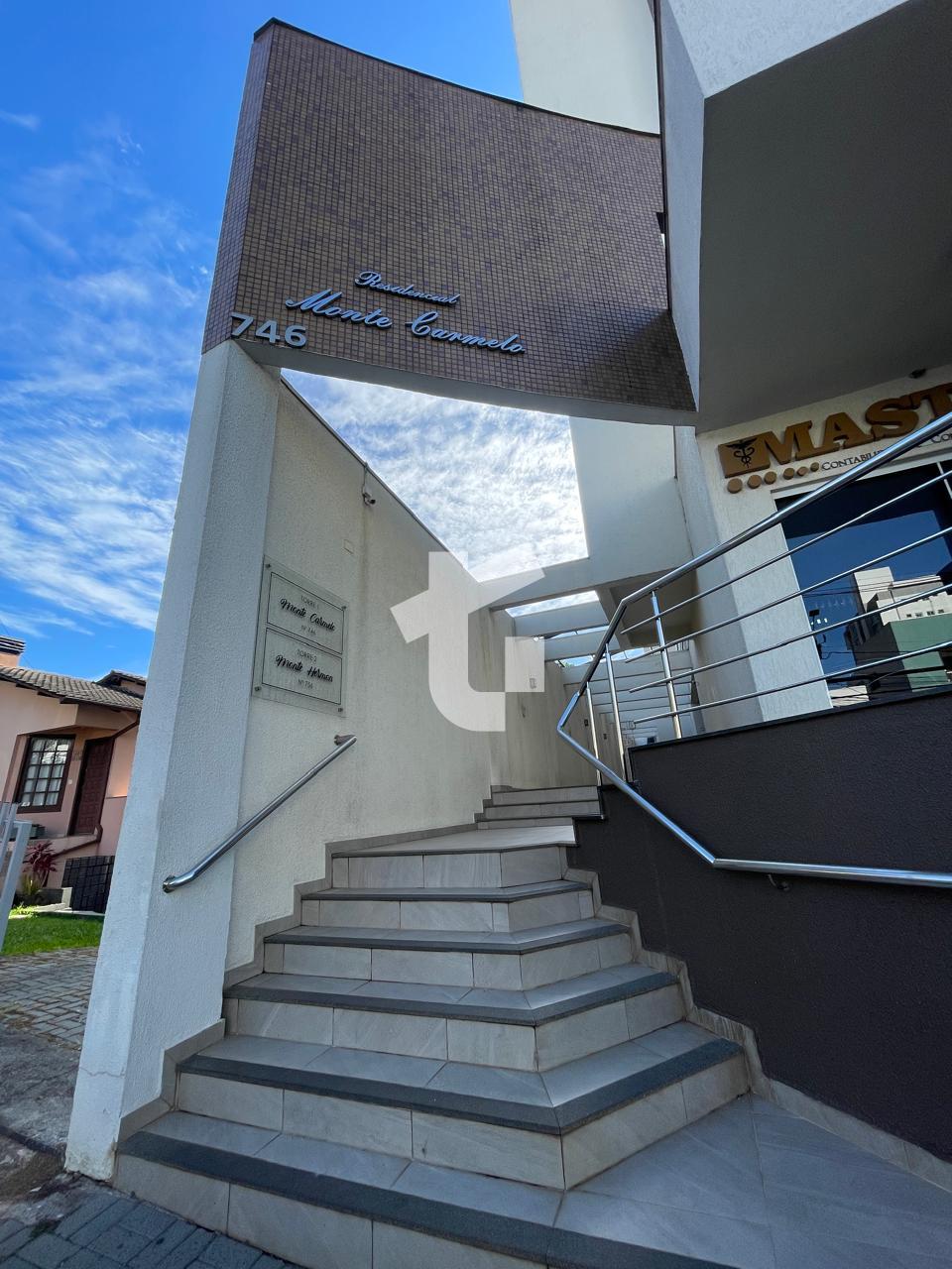 APARTAMENTO À VENDA NO CENTRO - EDIFICIO MONTE CARMELO, COM 02...
