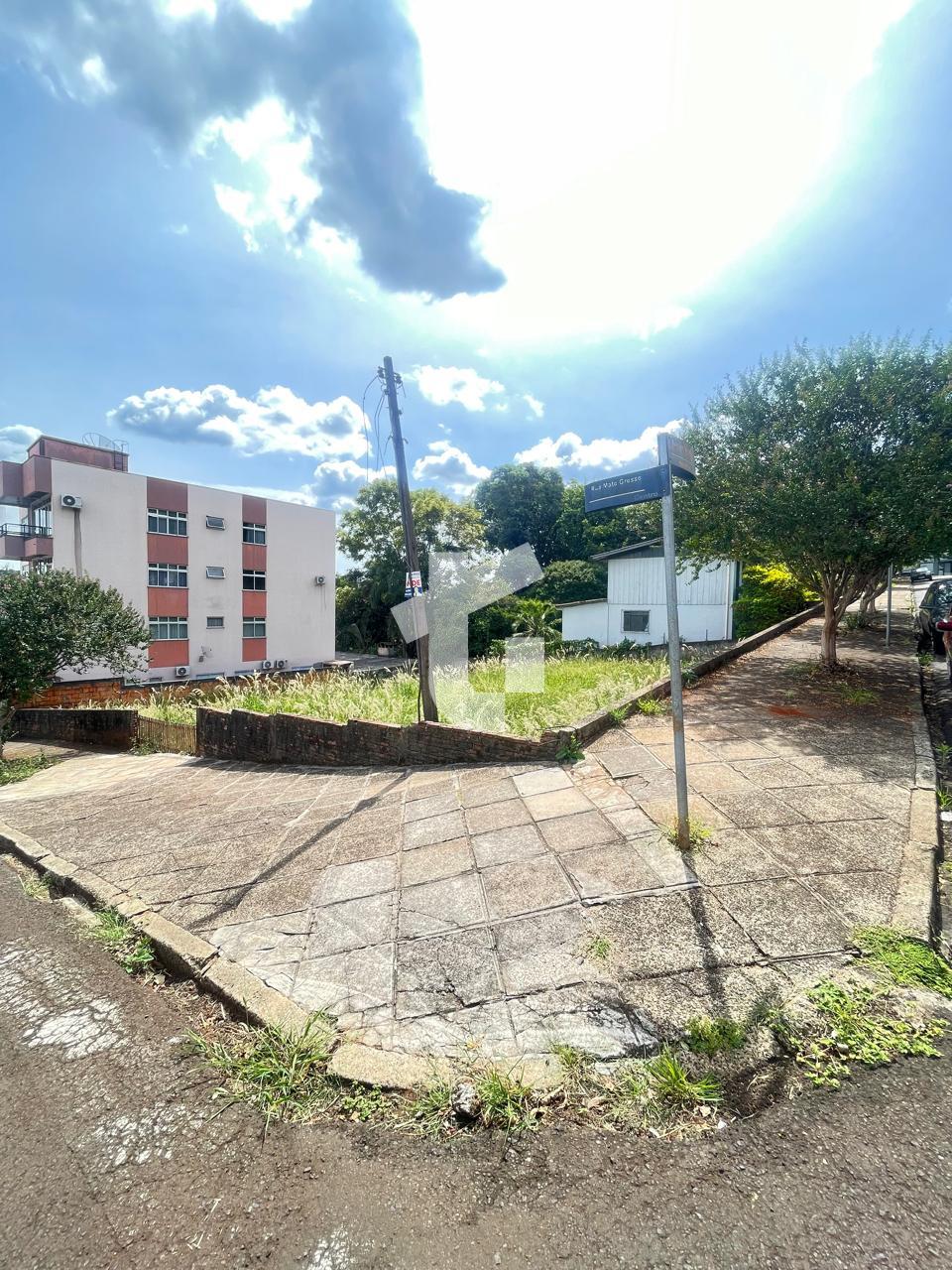 TERRENO DE ESQUINA À VENDA PRÓX MUFFATO E UNIMATER, B.LA SALLE...