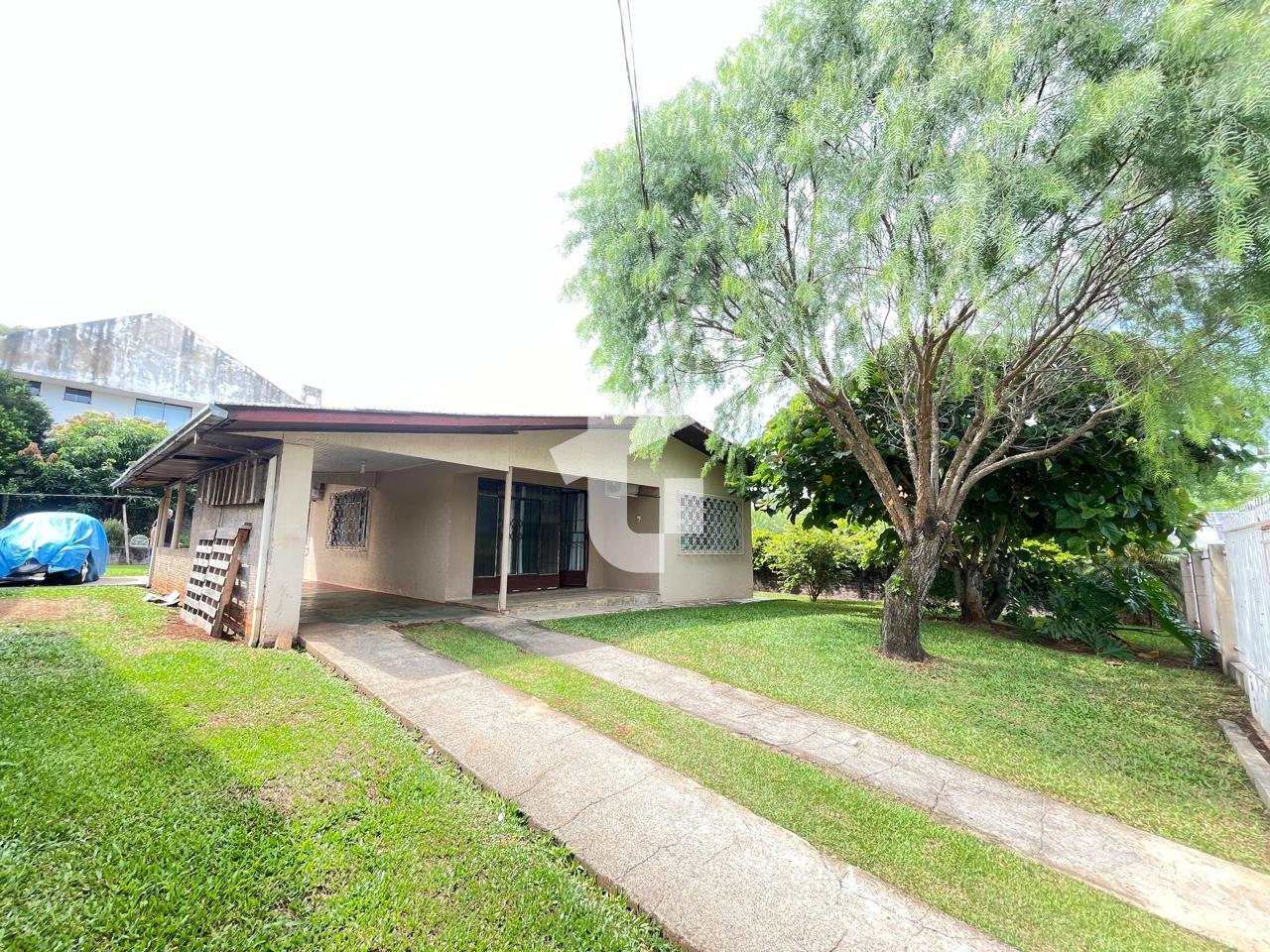 CASA DE ESQUINA À VENDA NO BAIRRO LA SALLE - PATO BRANCO - PR.