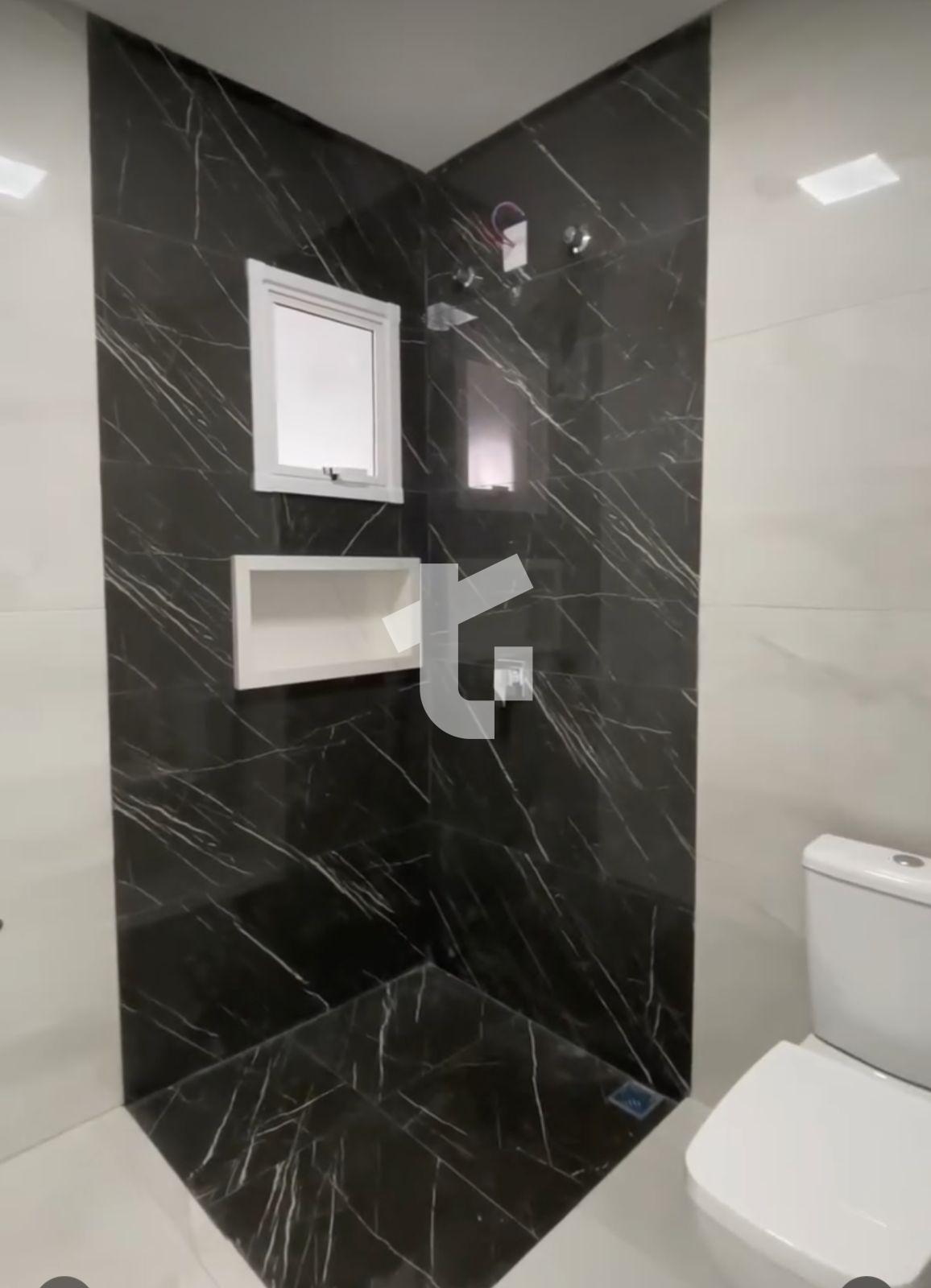 CASA NOVA À VENDA NO BAIRRO FRARON, 01 SUÍTE E 02 QUARTOS - PA...