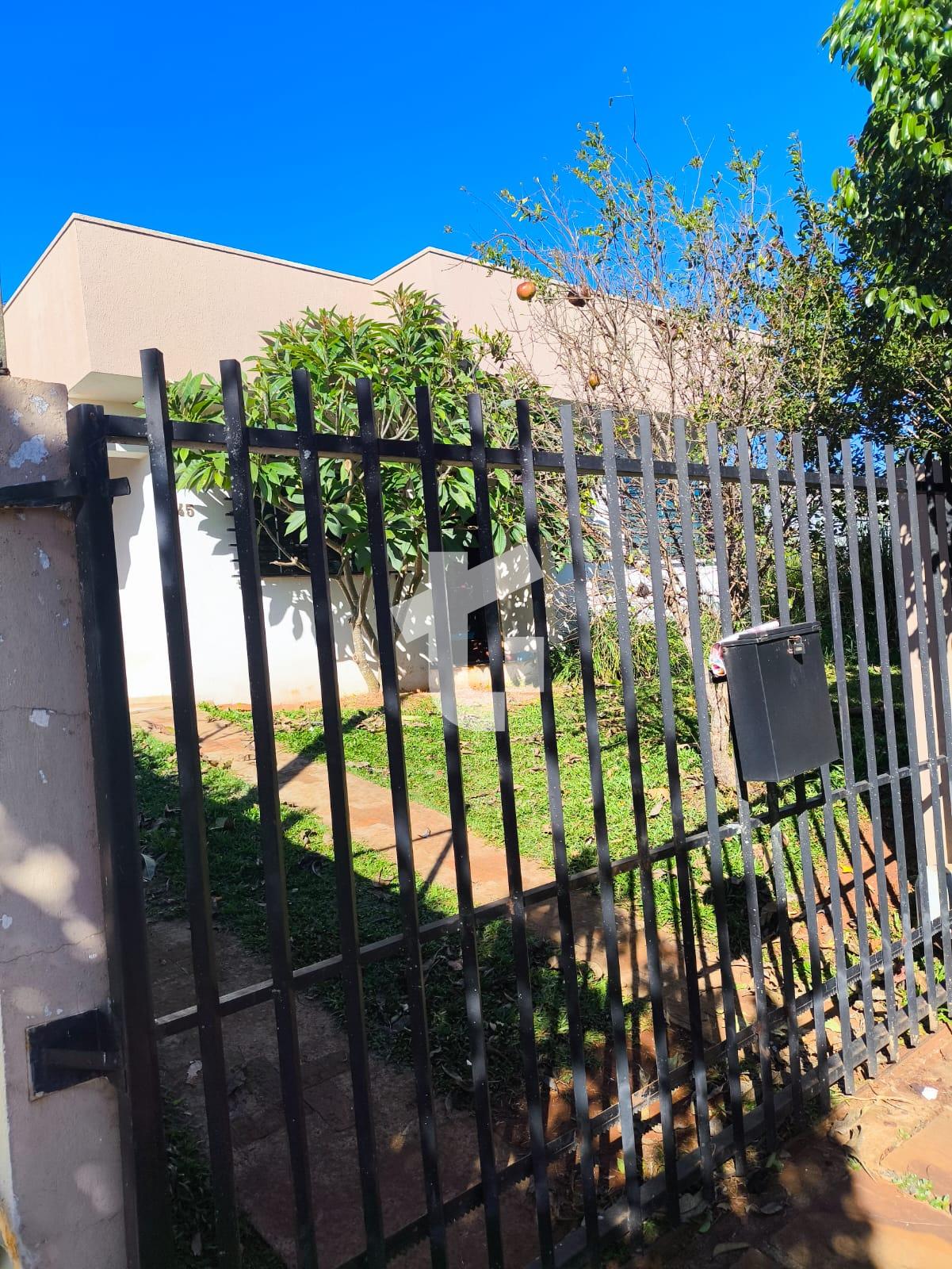 CASA À VENDA NO BAIRRO SÃO FRANCISCO, COM 03 QUARTOS - PATO BR...