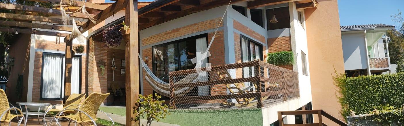 CASA COM LAJE À VENDA NO BAIRRO MENINO DEUS EM PATO BRANCO - PR