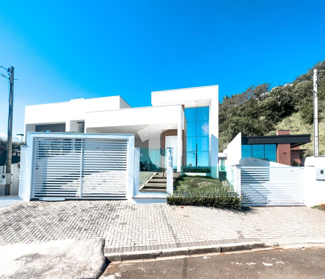 DUAS CASAS À VENDA EM UM ÚNICO TERRENO - BAIRRO INDUSTRIAL II,...