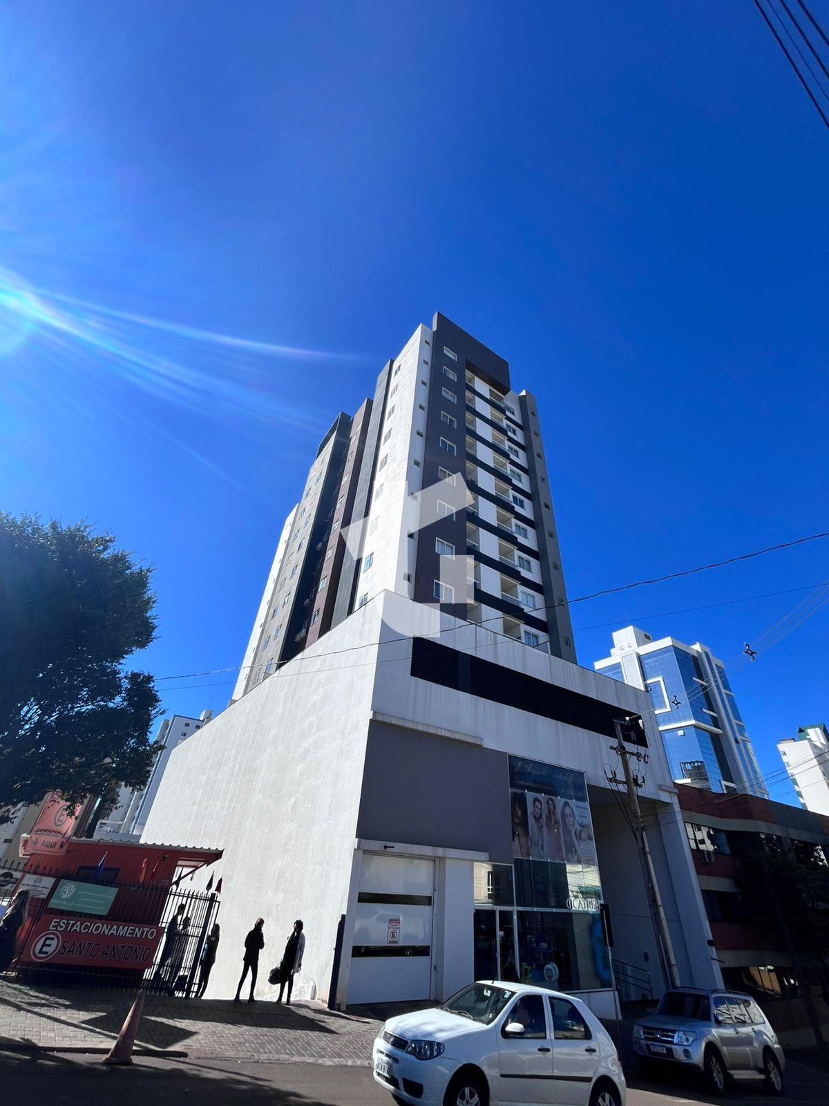 APARTAMENTO PARA LOCAÇÃO NO EDIFÍCIO MONTE EFRAIM -  BAIRRO CE...