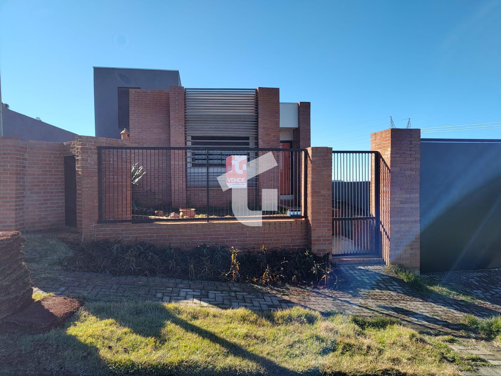 CASA À VENDA SÃO LUIZ,  1 SUÍTE E  02 QUARTOS - PATO BRANCO - PR.