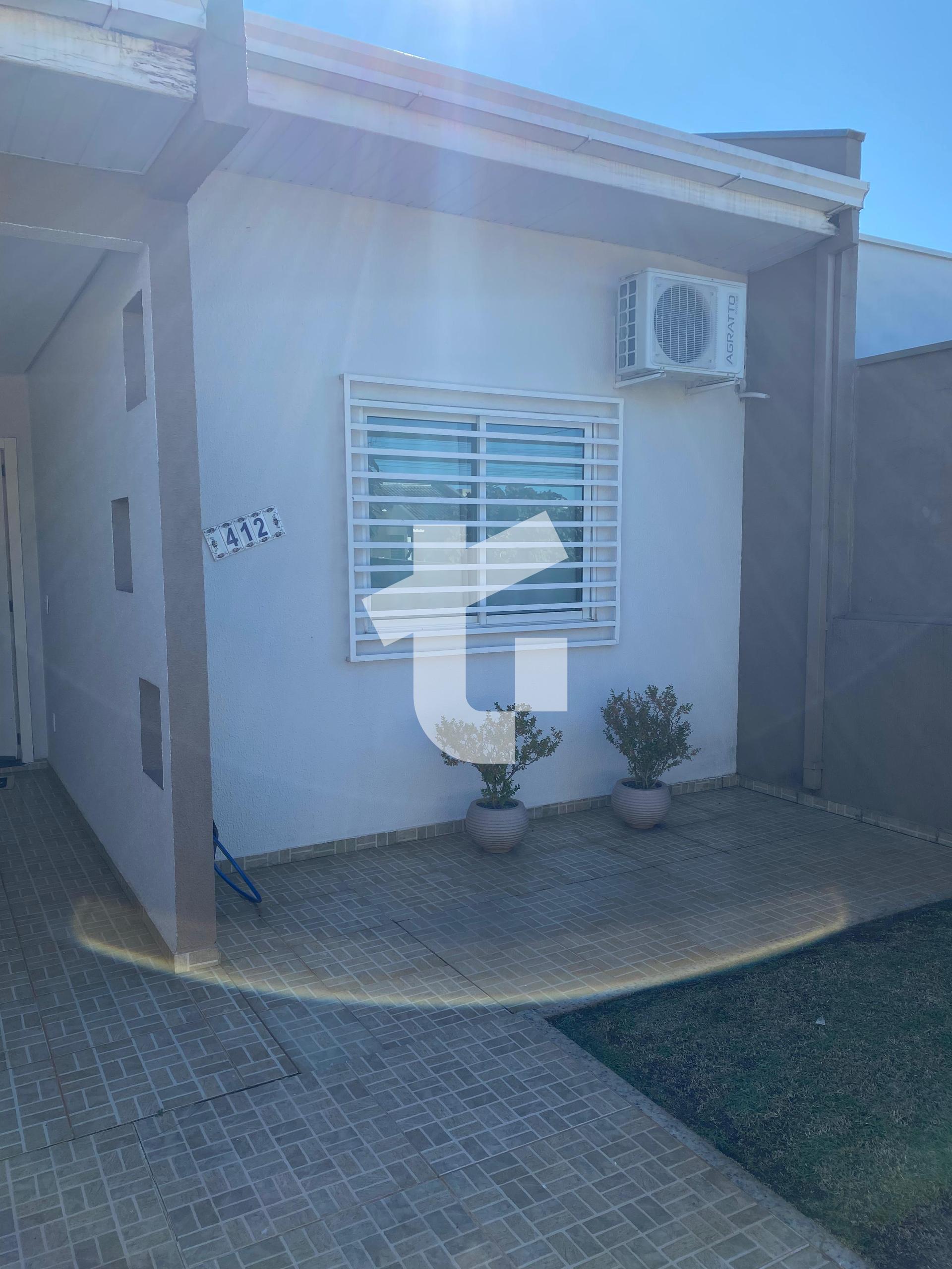 CASA SEMIMOBILIADA COM EDÍCULA PARA LOCAÇÃO - BAIRRO FRARON - ...