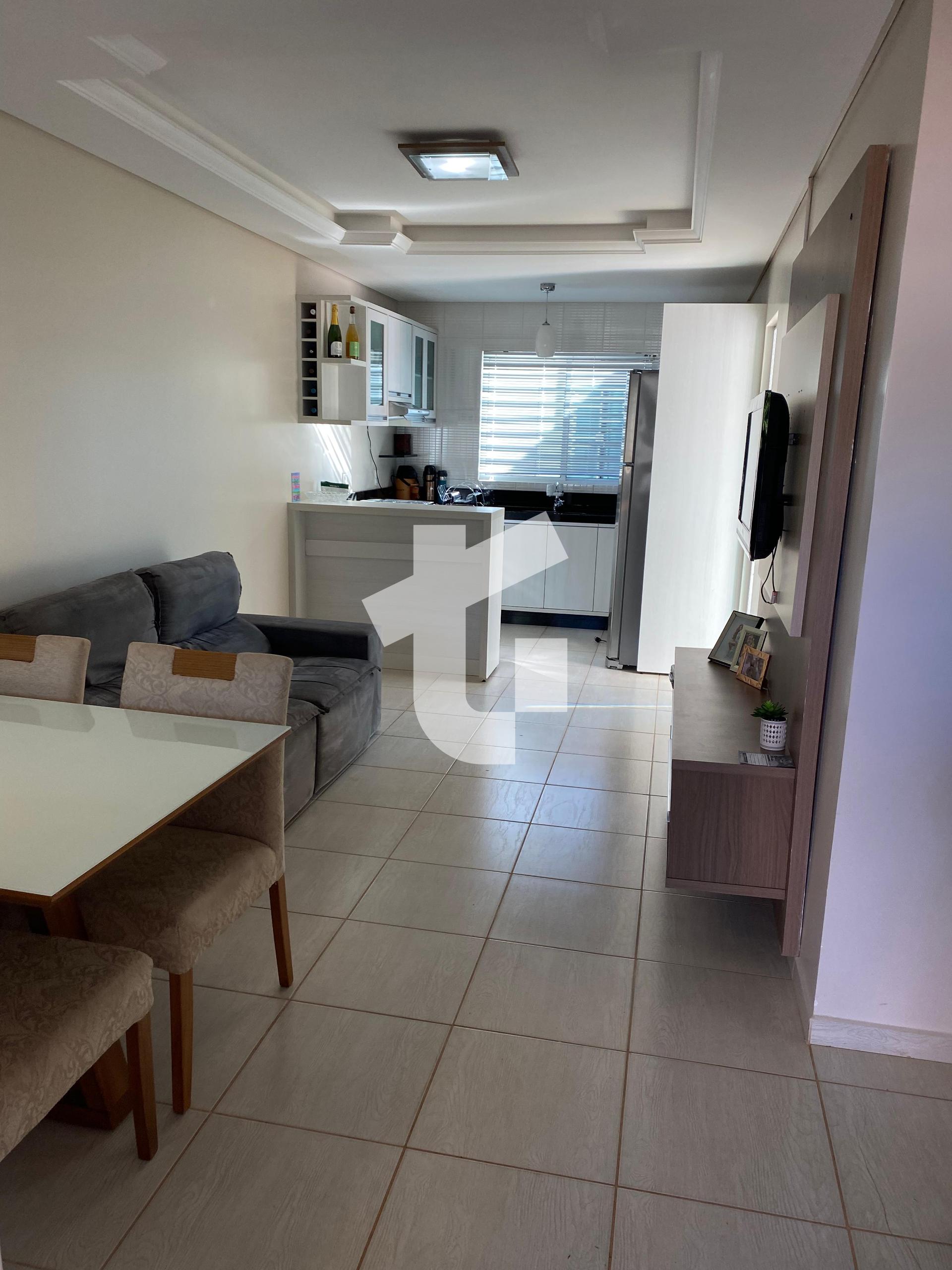 CASA SEMIMOBILIADA COM EDÍCULA PARA LOCAÇÃO - BAIRRO FRARON - ...