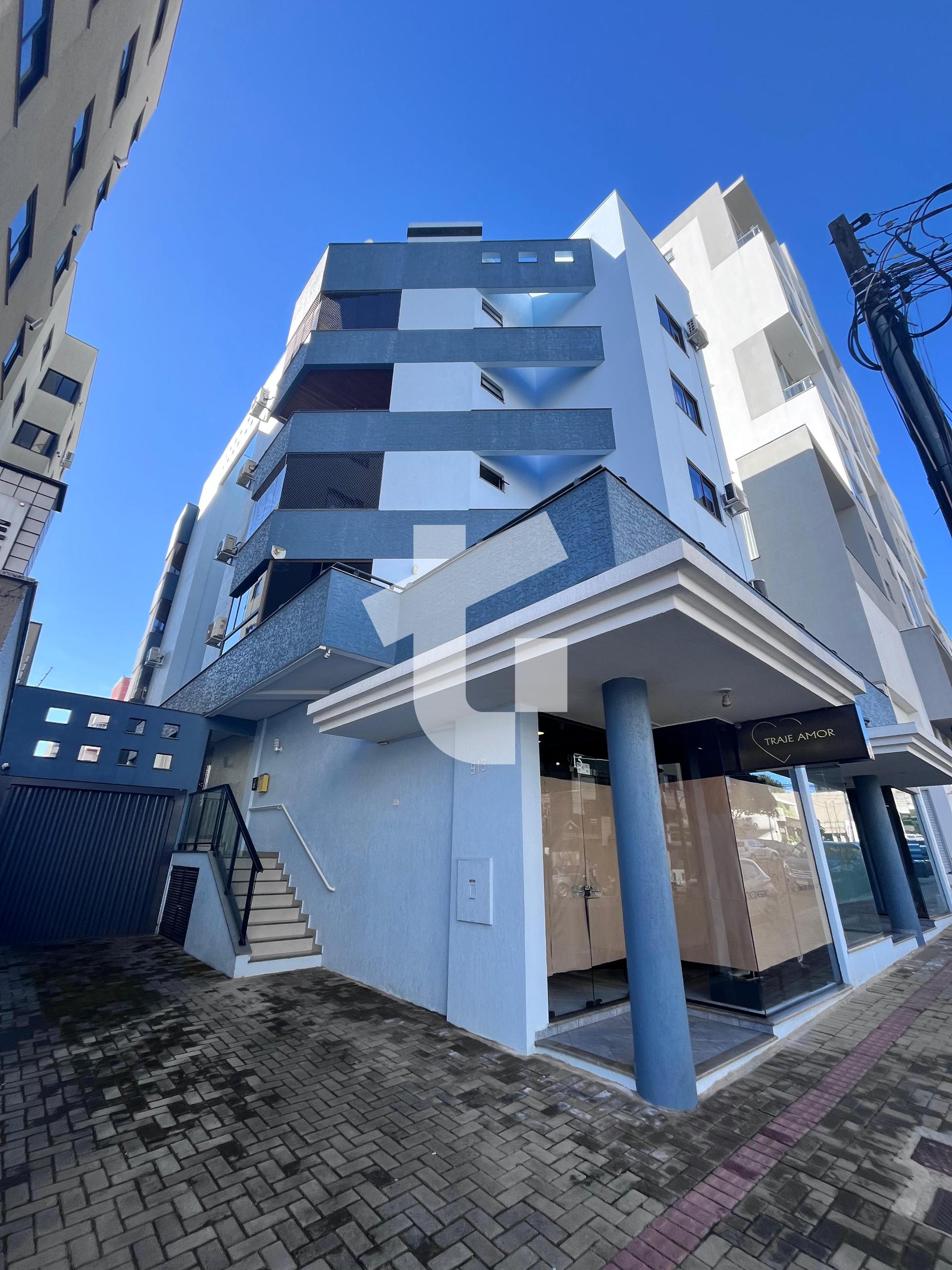 APARTAMENTO MOBILIADO PARA LOCAÇÃO NO ED. MONACO EM PATO BRANC...