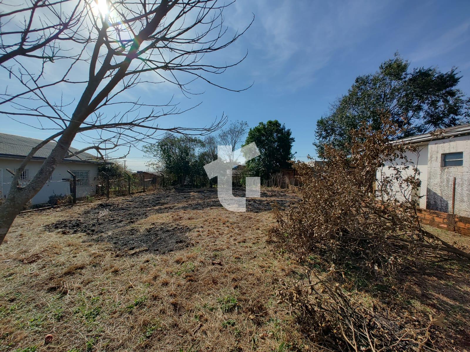 EXCELENTE TERRENO À VENDA. SÃO 428M  NO BAIRRO SANTO ANTONIO -...