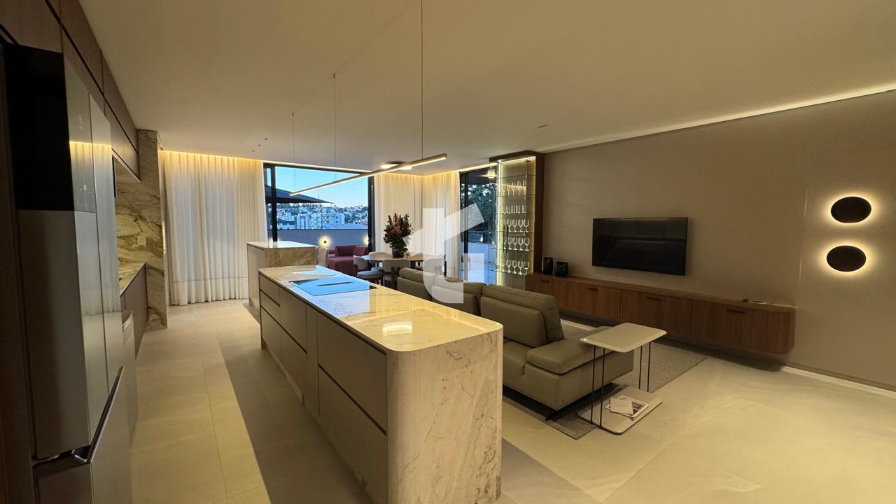 APARTAMENTO À VENDA NO EDIFÍCIO CHARDONNAY 297, CENTRO, PATO B...
